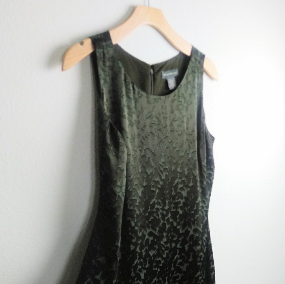 Banana Republic Hunter Green Silk Dress SZ 10